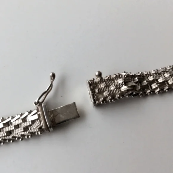 Vintage 925 sterling silver Riccio V-shape Chevron necklace - Picture 6 of 11